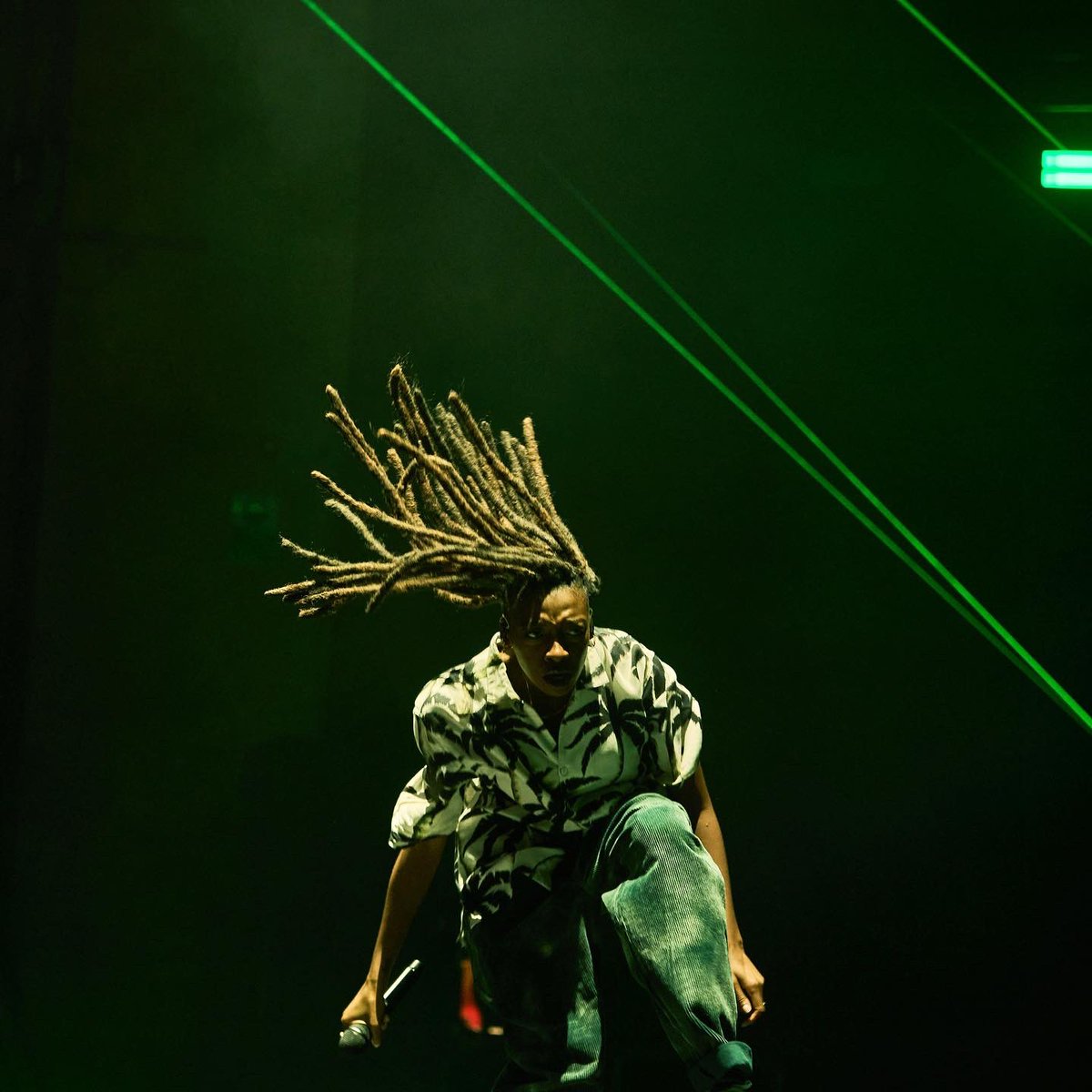 LittleSimz's tweet image. 1st female in history to headline and sell out 3 nights at Brixton. Can’t believe this 🥺❤️