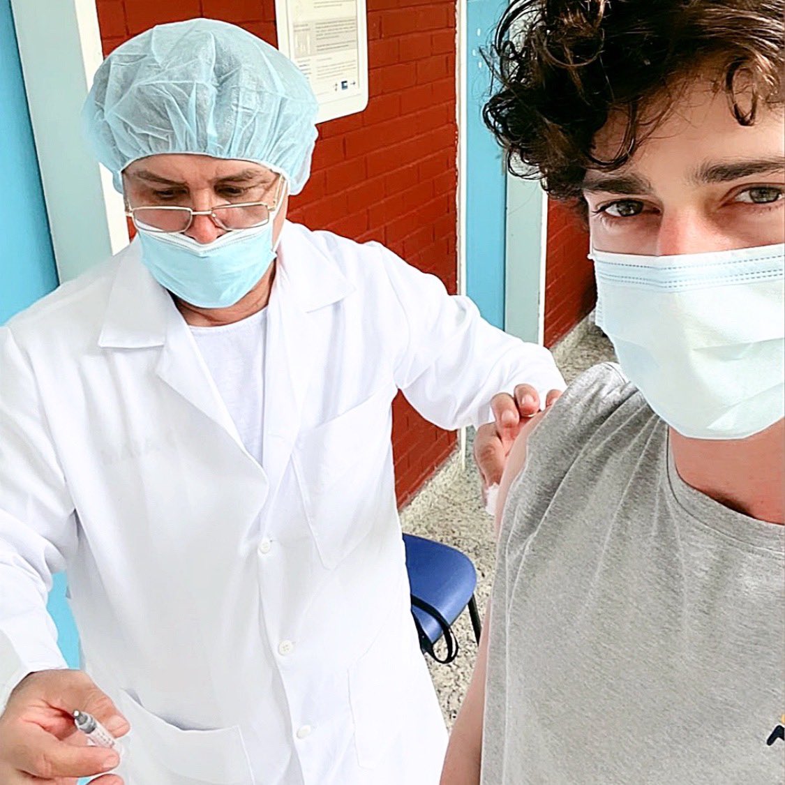 3ª dose ── obrigado SUS!