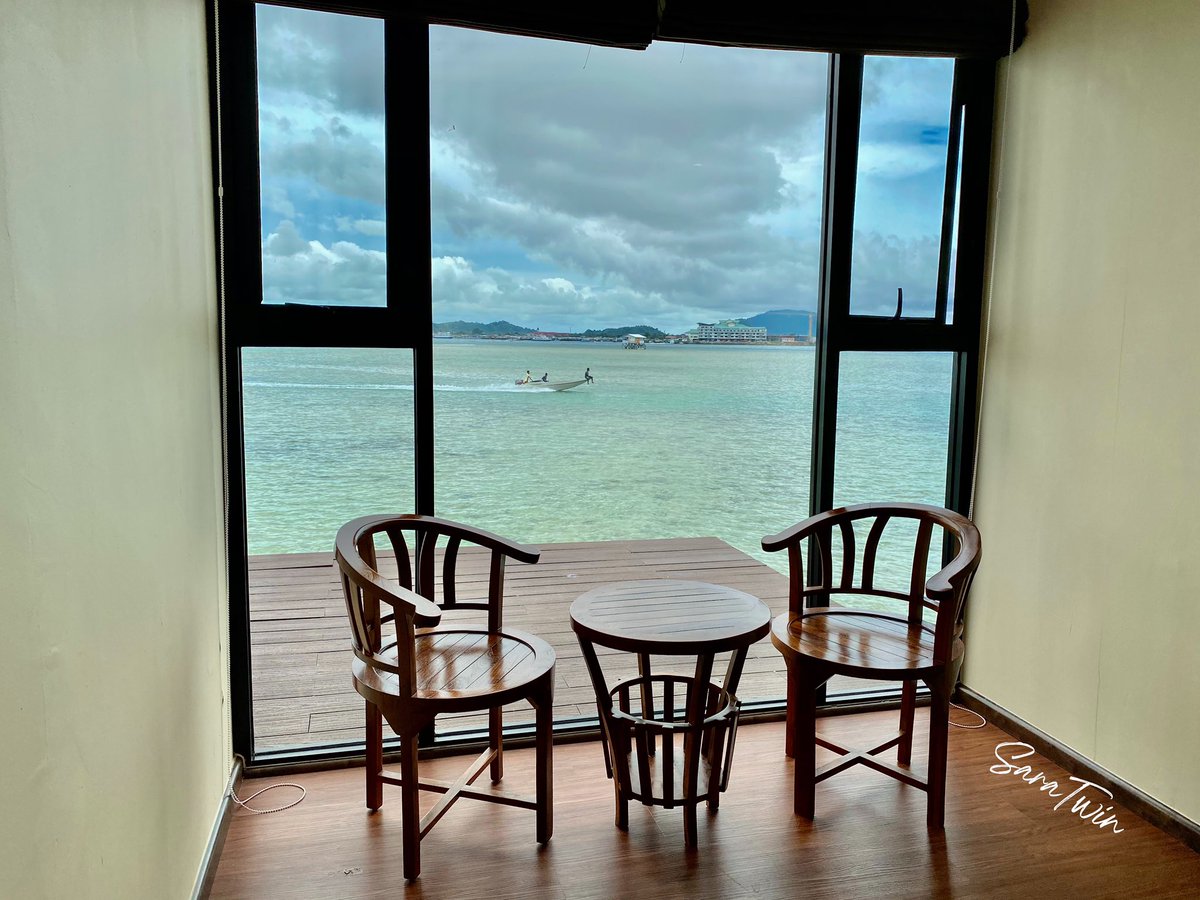 saratwin113's tweet photo. Nobody can bring you peace but yourself 💙

🏝 Sea Star Resort Semporna, Sabah https://t.co/3PMWOPBdsI