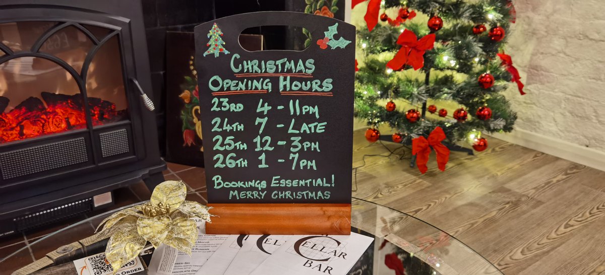 cellar_sandown's tweet photo. We'd like to wish you all a very Merry Christmas! Celebrate it with us, our opening times are as shown #cellabarsandown #Christmas #wintercocktails #sandown #isleofwight https://t.co/XacsuFE1VG