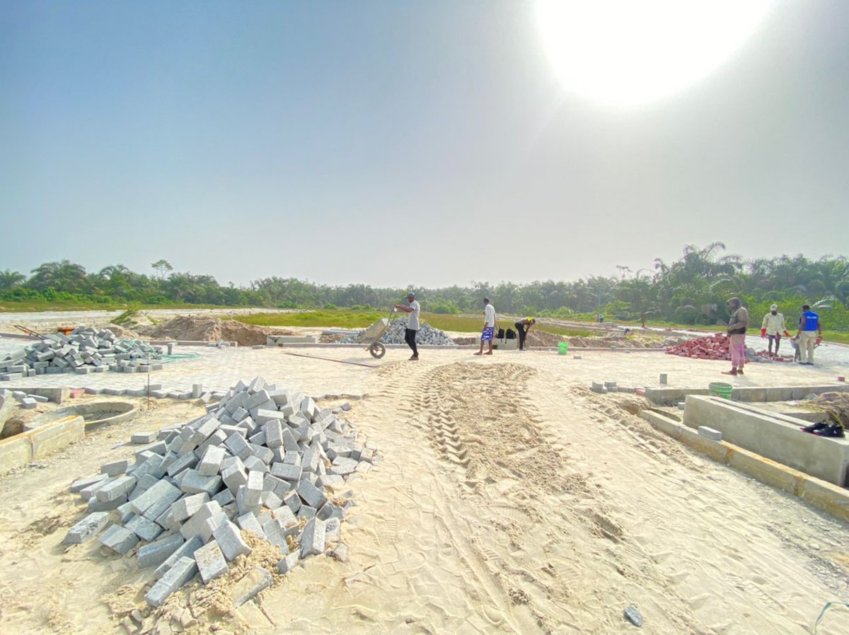 MaxChisom's tweet photo. BUY YOUR PLOTS FROM OUR RIVERWOOD ESTATE ABIJO LEKKI LAGOS. 

Dry land, CofO and within govt plan. 
Hurry now before the price goes up. 

Call/WhatsApp +234 703 756 9204

Fireboy olamide wizkid puma Big Wiz https://t.co/prCd8mAAWv