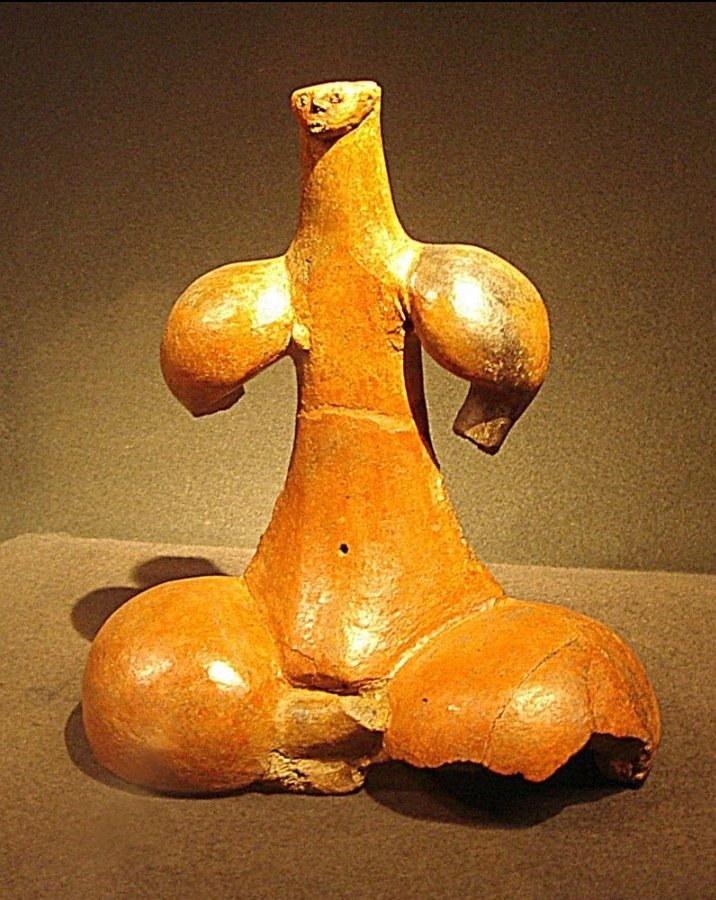 InquietaLechuza's tweet photo. El almagre u ocre rojo, es una técnica de decoración cromática conocida desde la #prehistoria y muy utilizada a lo largo de toda la #historia para dar ese característico color rojizo del óxido de hierro a las obras. 

#TARA #Canarias #GranCanaria #aborigen
https://t.co/cyESyk01RW https://t.co/qWDgECJues