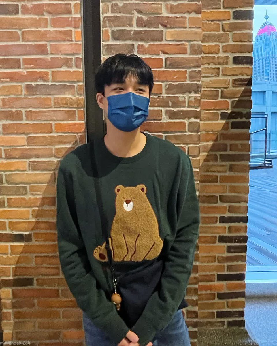 ShootanonymousR's tweet photo. 2021.12.21 쥔펑 IGS
동지 축하해요
여러분들 모두 평안하시고 행복하시고 즐거우시길✨✨✨
#안쥔펑 #安俊朋 https://t.co/U97lGzJpRj