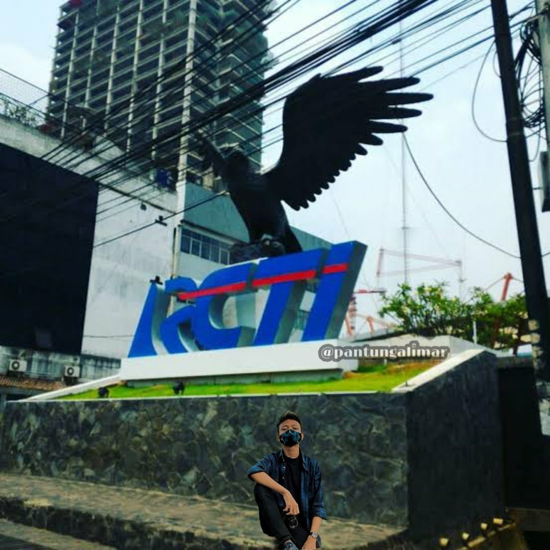 pantungalimar's tweet photo. repost, ini adalah editan yang bisa bikin gue senyum-senyum sendiri. salah satu bener 9 master piece 2021 gue WKWK https://t.co/5Ar7s0Iu7k