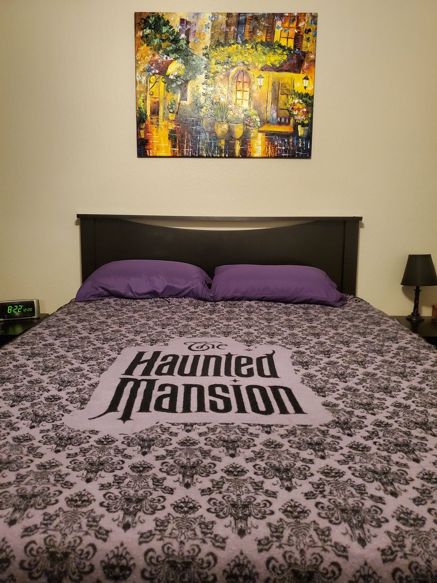 KCar0726's tweet photo. Thank you to @Rockies @denvermattress &amp; @Purple for this amazing mattress! 💜🙏🏼 It's so appreciated! Freddie at Denver Mattress was wonderful &amp; helped us pick the right one. The delivery crew was friendly &amp; efficient. Thank you again! #HowWePurple 💜⚾️🖤 Go Rockies! https://t.co/vk743beFmh