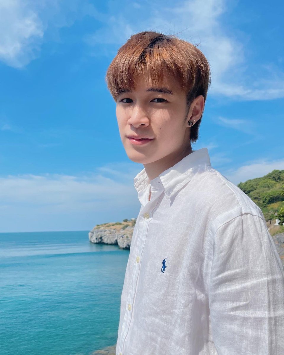 MMNFNN1708's tweet photo. ให้ท้องฟ้าช่วยดูแลเธอให้ดี และเรื่องไหนให้เธอในใจไม่มี.☺😊🥰❤💙💚 @piyangkull @natasittttt @kasibook https://t.co/OIISV0fJsm