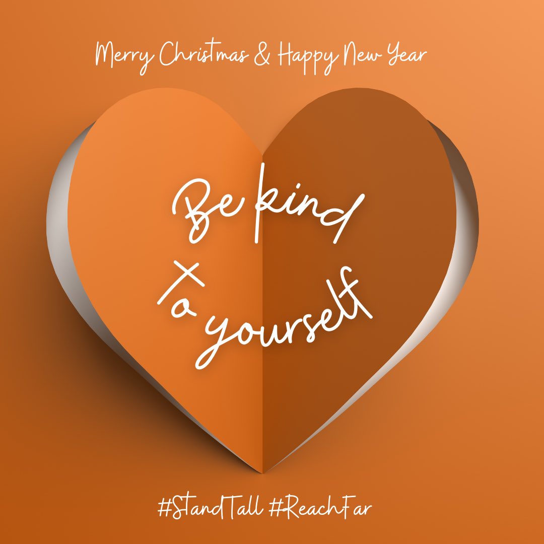 Wishing my friends &amp; colleagues a happy #Christmas with thanks to all of my new connections 🧡🦒

Sending love and support to the amazing local hospitality businesses who do so much for our town in #Altrincham #Manchester <a href="/Altrinchamduck/">Altrincham Duck</a> <a href="/ConClubAlty/">Con Club Restaurant</a> <a href="/altrinchammkt/">Altrincham Market</a> #standtogether