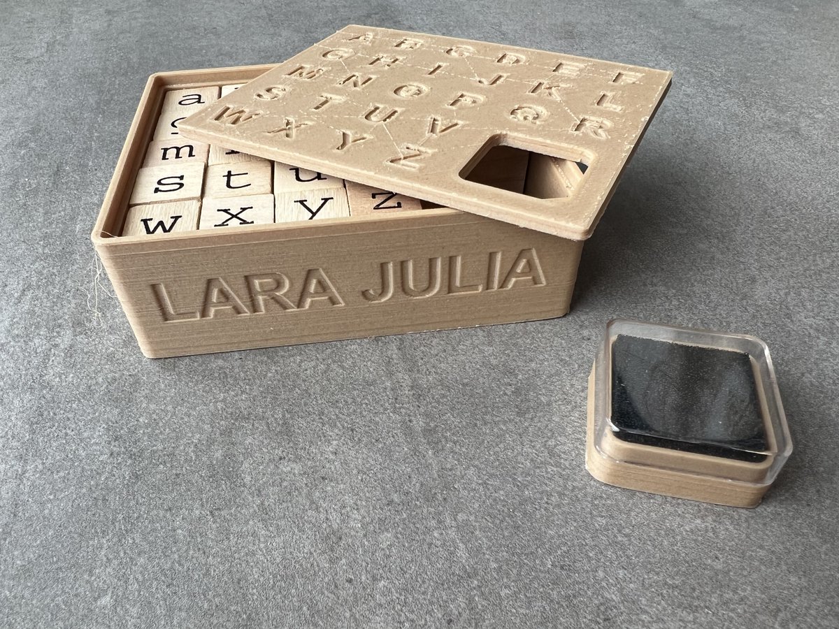 Customising <a href="/migros/">Migros</a> wooden stamp set plastic packaging with a personalised one. Printing settings still not perfect. thingiverse.com/thing:5170607 #DIY #3Dprinting