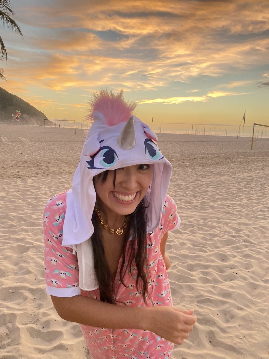 Dia dela que a gente ama acompanhar, conversar e brincar junto 🤍

Feliz aniversário <a href="/_anahikari/">Ana Hikari</a>, curta muito seu dia