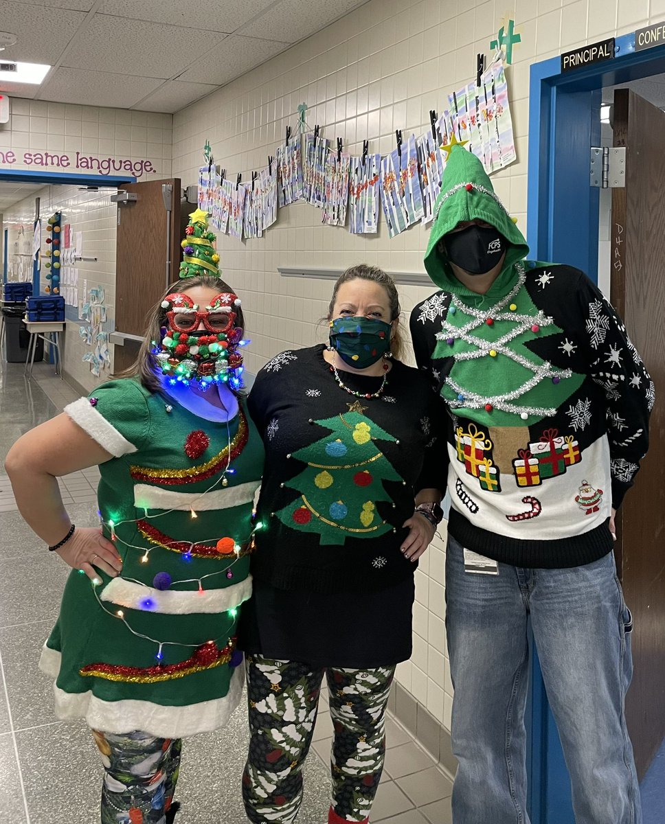 I don’t really understand why they call these sweaters ugly 🤪 @JLWiseteacher @MOES_Principal #uglysweaters #schoolspirit