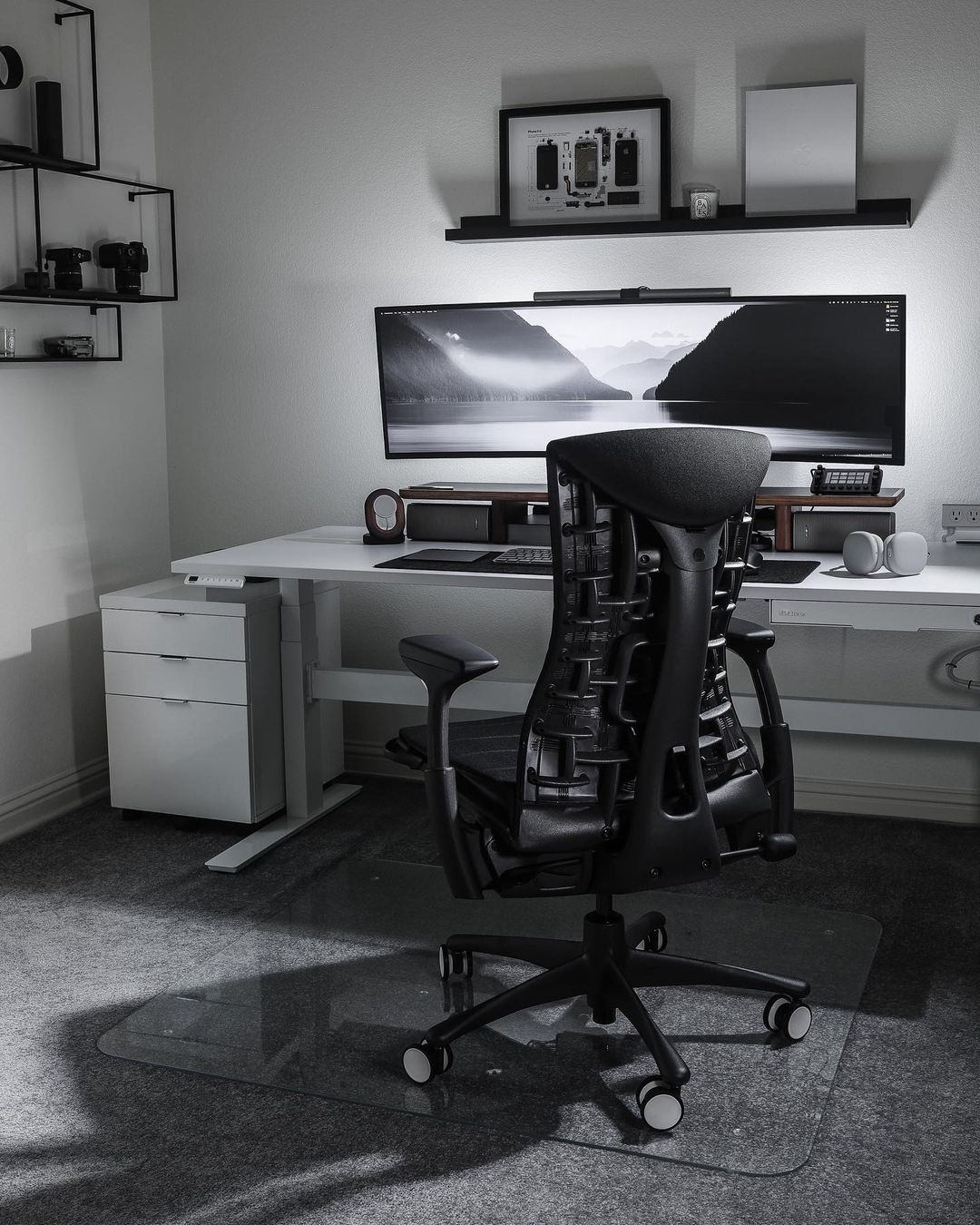 Herman Miller Embody Logitech Vs Secretlab Titan 2022 Which Premium