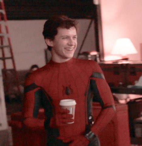 tomspeterx's tweet photo. ⓘ this user loves Tom Holland as Spider-Man https://t.co/SXqxFFlXZO