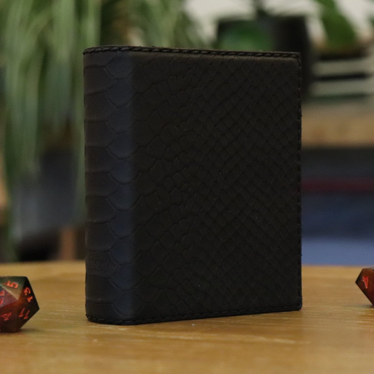 SpeechlessBard's tweet photo. New #CasterCompendium slots are now open - including a limited number of Dragonscale slots! 🐉 https://t.co/Rv1pjif8dP