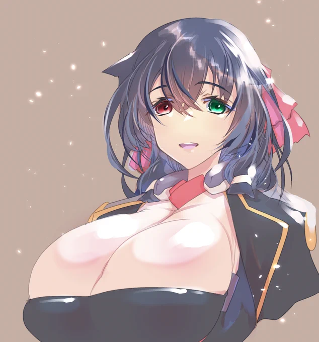 定期的にやってくる「絵柄変えるかな……」というアレによって、二週間くらいの成果物。これまでと全く塗り方とかも違うというかほぼ塗ってないんですが、実用出来るかなー。 