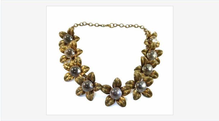 Rhinestonediva's tweet photo. Vintage #ArtDeco #ArtNouveau #PoolsofLight Undrilled #Quartz #Necklace
https://t.co/jCHsbKTEOe
(Tweeted via https://t.co/dIyYpQup0q) https://t.co/wVj2d7UXmX