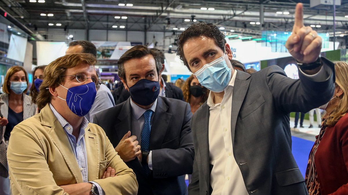 electo_mania's tweet photo. ‼️ Almeida 💧, portavoz nacional del PP y alcalde de Madrid, y Teodoro García Egea 💧 secretario general del Partido Popular, dan positivo en Covid-19 🦠.

https://t.co/EqNRLwPZK9 https://t.co/1mvBNV2PMX