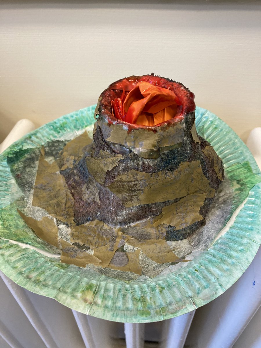 Rachel E Thomson (@msthomson1) on Twitter photo KS2 at <a href="/Hillcrest_Leeds/">Hillcrest Academy</a> Healthy holidays started decorating their volcano models this afternoon! 👏🏼 <a href="/PDTeducation/">Phoenix Education</a> KS2 at <a href="/Hillcrest_Leeds/">Hillcrest Academy</a> Healthy holidays started decorating their volcano models this afternoon! 👏🏼 <a href="/PDTeducation/">Phoenix Education</a>