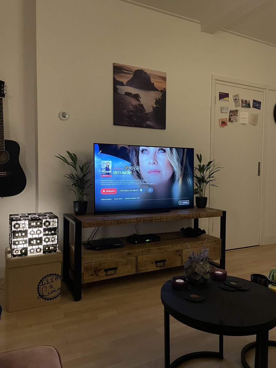 sovarual's tweet photo. @Videoland hoi! Ik zie dat Grey’s weer is toegevoegd t/m 3juli maar ik zie geen inhoud. Is dit zo vers van de pers dat ik nog even geduld moet hebben of is het een systeemfoutje? Als ik klik op afspelen volgt foutcode 404. https://t.co/IbTGCvktZW