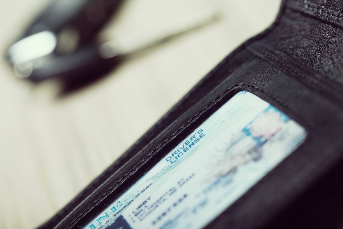 IAautorebuilder's tweet photo. There are lots of different driver’s licenses out there, from an instructional permit to operator’s license to the chauffeur’s license. Keep reading for more information. 
https://t.co/EVvYyUnjdy https://t.co/M80gYY5aCA