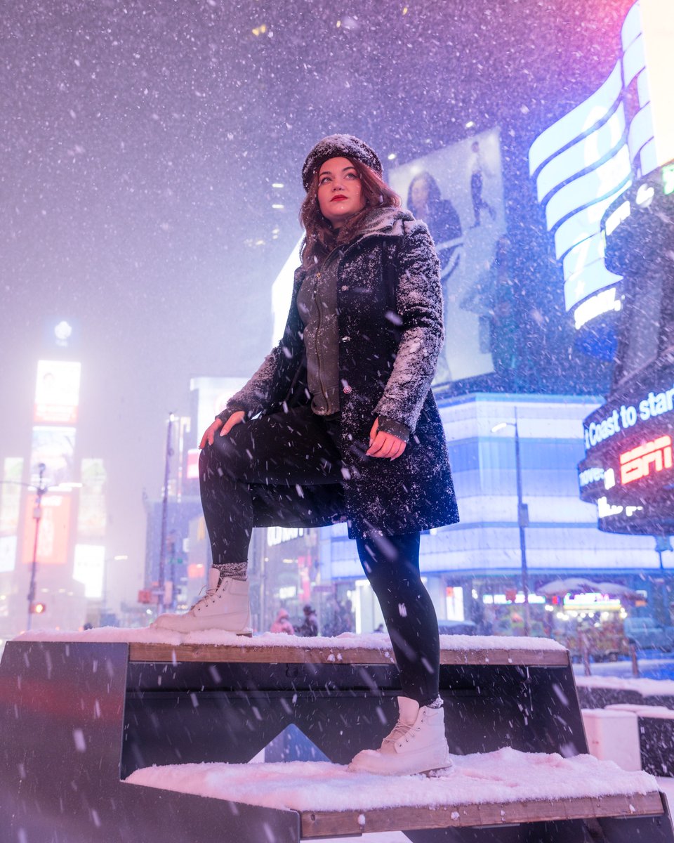 SantiagoL3ON's tweet photo. Gm! Today is the start of winter and I cannot wait to be surrounded of snow everywhere! ❄️ https://t.co/HWeoZQPDdN