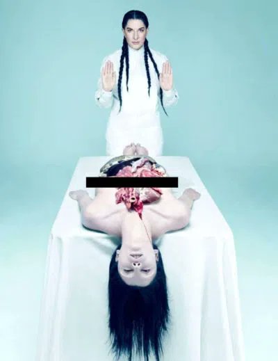 IrmaLamers's tweet photo. Marina Abramovic in #wintergasten #dutchmedia 🤮🤮🤮 https://t.co/qhSZrvq9Tl