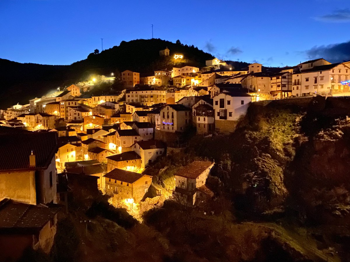 d3ivid's tweet photo. I'm at El Rasillo de Cameros w/ @javimok https://t.co/900WMUHSFR https://t.co/CNIyIuNX9E