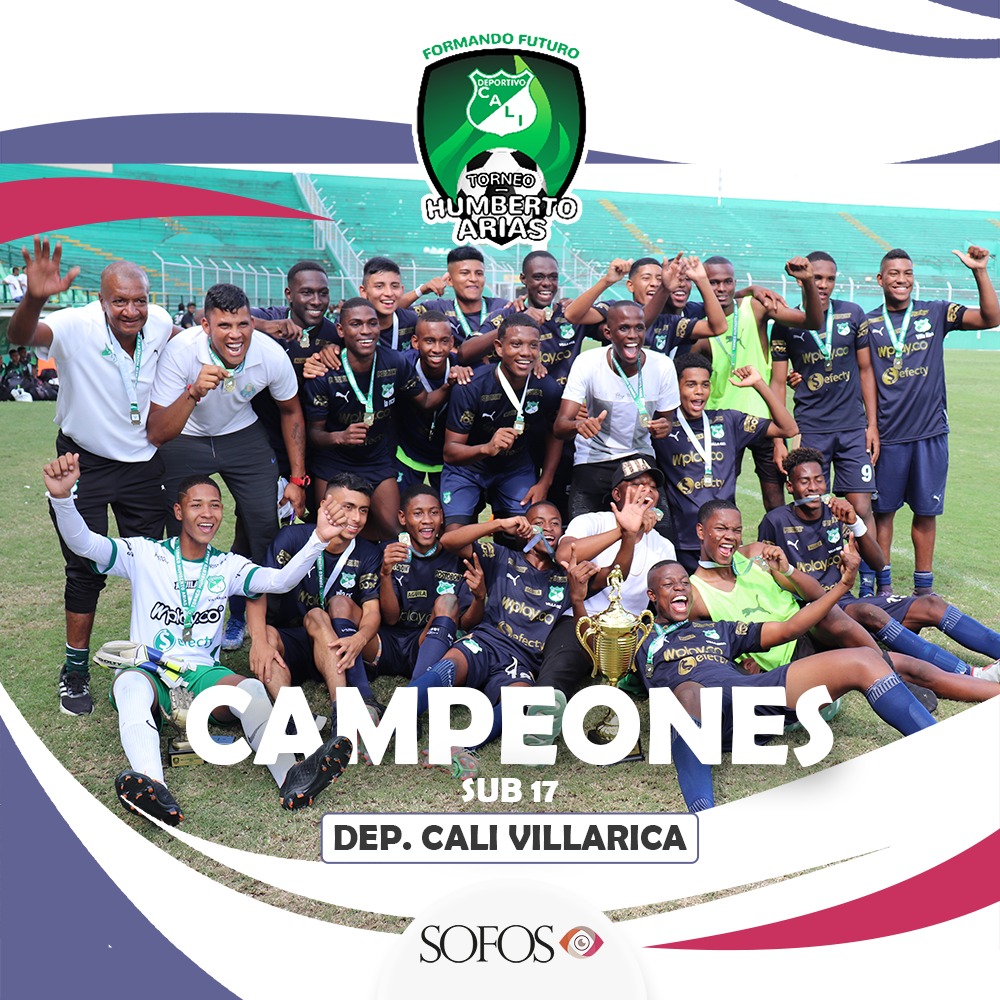 SofosProduccion's tweet photo. Luego de ser los más efectivos en la tanda de penales, Cali Villarica le ganó el título de la categoría Sub-17 a Cali leones FC🏆🇳🇬

#FamiliaSofos https://t.co/D9Fyd8KW4O