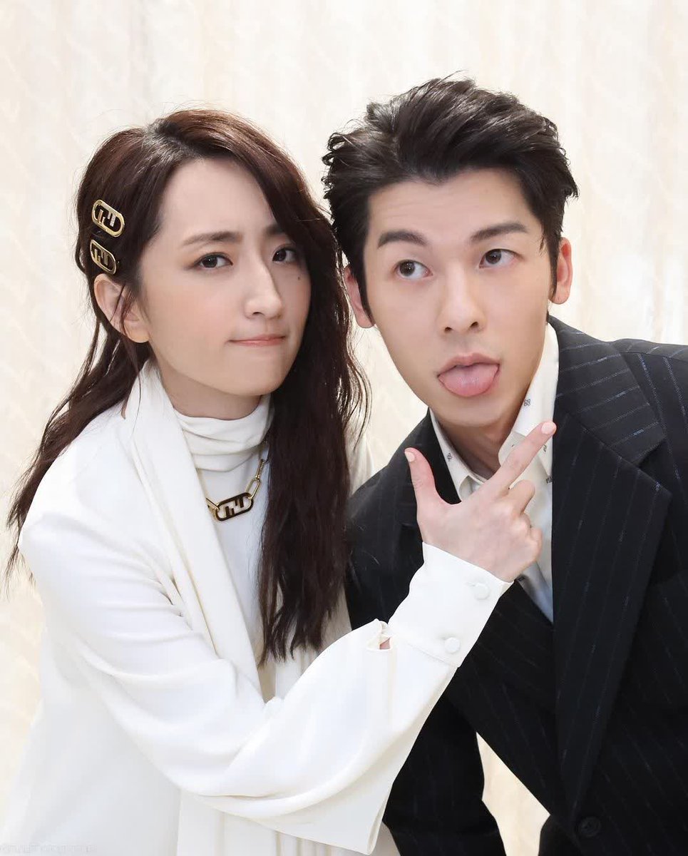 kuanghan_'s tweet photo. 211125 허광한 가가연 FENDI 

이거 과질짤로 풀어줬네 (♡ ὅ ◡ ὅ )ʃ♡
벌써 한달전이라니 힝

#허광한 #許光漢 #许光汉 #GregHan 🍔 https://t.co/vNAMIO7M70