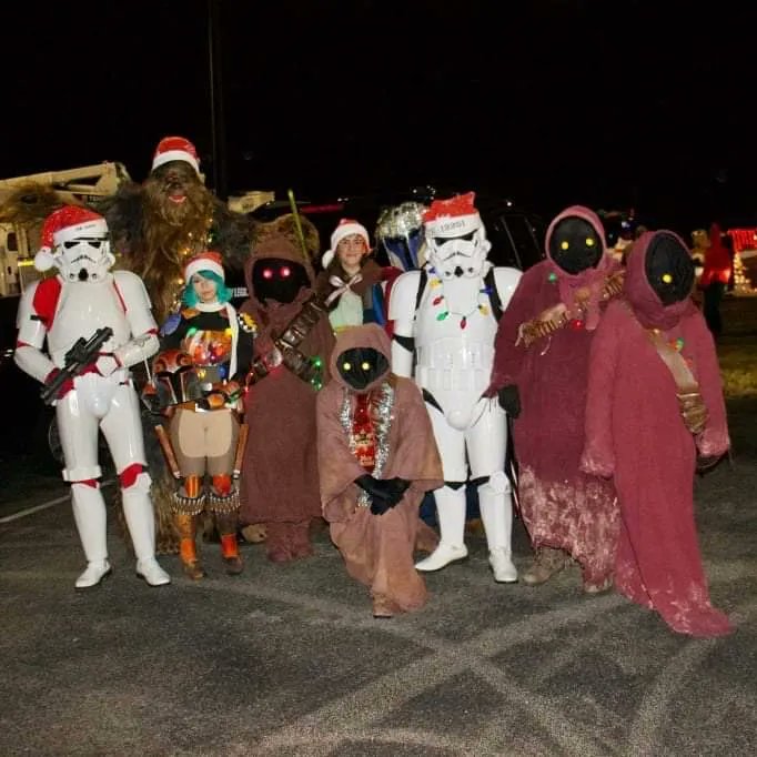 501st_BlueGrass's tweet photo. It’s 4 days til Christmas! Are you ready? We are! We had a great time at all of our December troops. But don’t worry. Book of Boba Fett starts in 8 days! And we have more events in January. 
#501st #501stLegion #BluegrassGarrison #StarWars #BadGuysDoingGood #BookofBobaFett https://t.co/dBcbEKOZDM