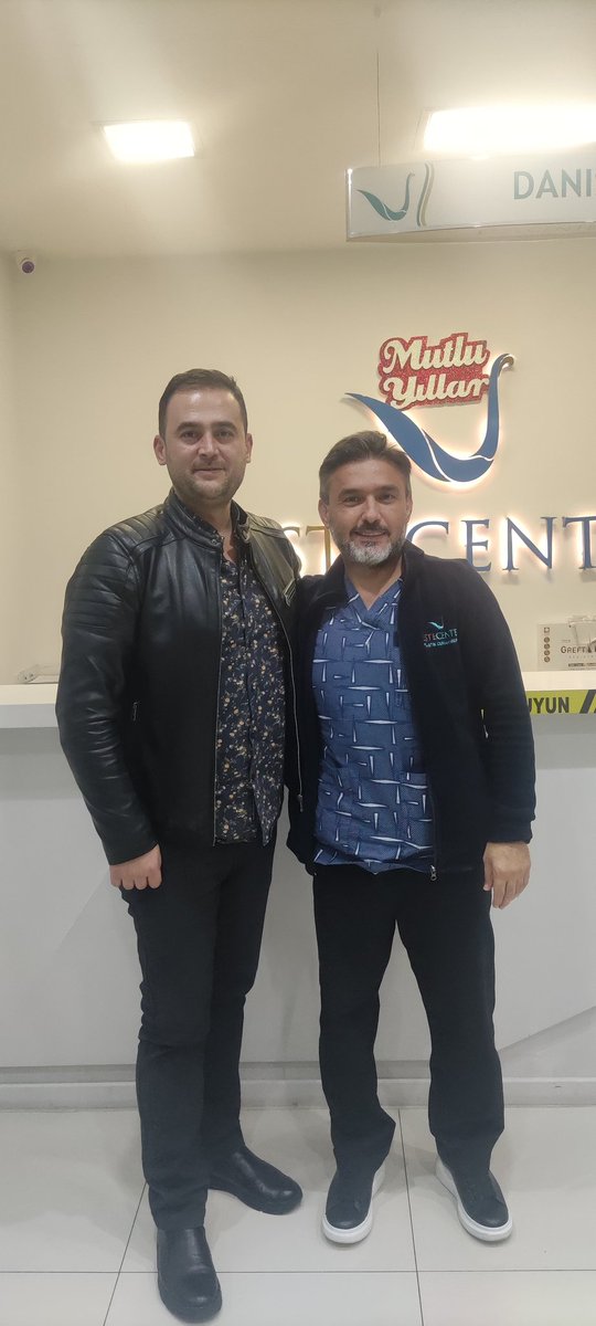 mesutvarol38's tweet photo. Sayin #estecenter yönetim kurulu baskani #ibrahimcevik ilesohbet ve isyerine ziyaretim.@estecenter https://t.co/f2Jy3k81TJ