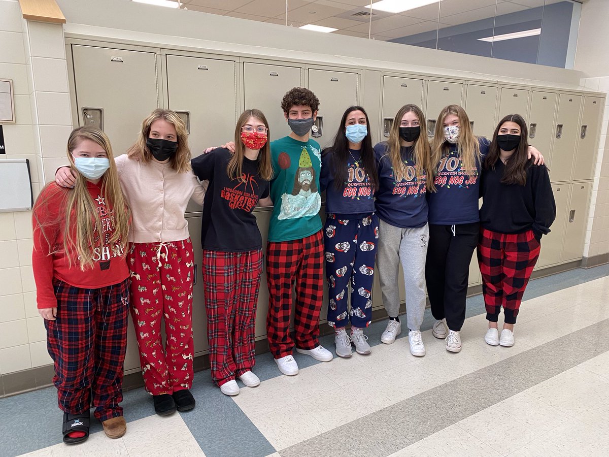 LHSJournalism's tweet photo. PJ Day was yesterday!! Here are some festive Lancer media members with their holiday spirit.🧤🧣🧦 @LancerInsider @Hanlon_FCPS https://t.co/sh7sBxZBpY