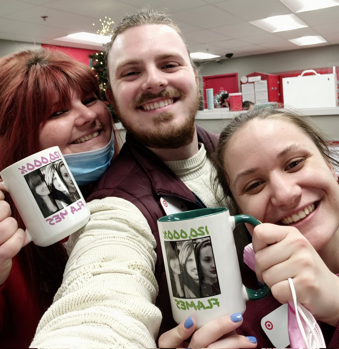 PutsNobody's tweet image. LOVE my squad! Merry Christmas to the best partners a girl could ask for! I love you both beyond words and I am truly blessed to be part of this 120,000% FLAMES partnership! ❤️❤️❤️ @SearcyJes @PhillipstKelsey @courtshellnu @GMB0923 @aleahmarie19 @garmtgt