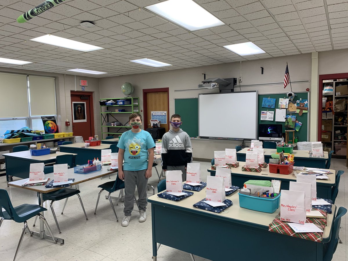 BigTreeReads's tweet image. Student Council members are running a successful school store and delivering books as a holiday surprise to classrooms! @FrontierCSD @BigTreeElem