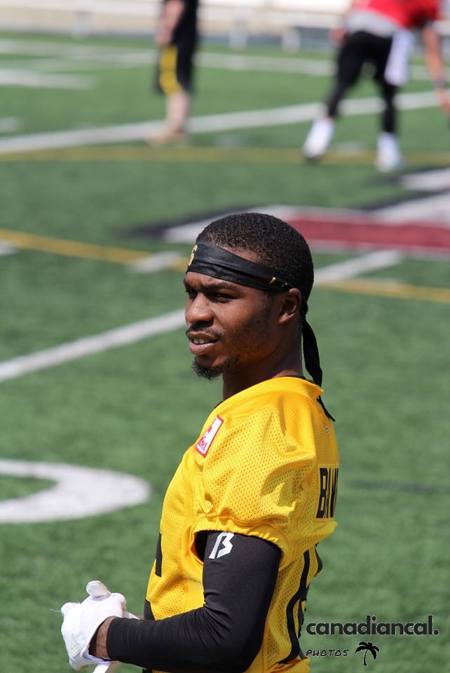 canadiancal30's tweet photo. Happy birthday to this handsome fella. @speedybanks87 #Ticats @Ticats #SpeedyB https://t.co/6YFKVyEPD4