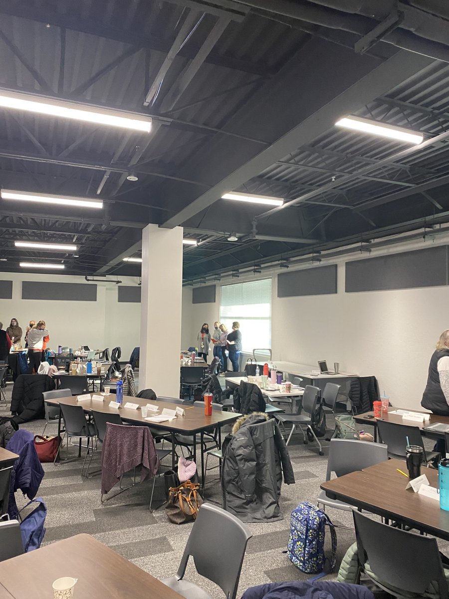 theSMECEC's tweet photo. Ending the semester with an all pre-k professional development! We are better when we #sticktogether!! Thanks @BrittanyGonser for helping us dive into our true colors! #prekstrong #smsdsticktogether #smsdstrong https://t.co/p2Fo56LXzf