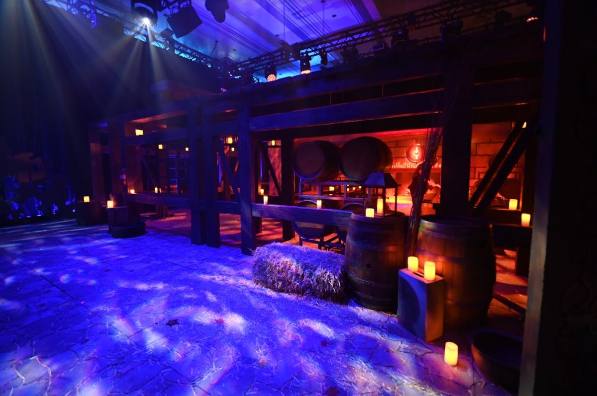 GoGalaGames's tweet photo. The #Mirandus Tavern was a magical place.

The immersive experience was transformative, and the excitement was as palpable as the odor of fresh baking bread that expertly lingered in the air.

https://t.co/dvRjfaA4Wu

#IntoTheGalaverse https://t.co/3vVs2qN6Wo