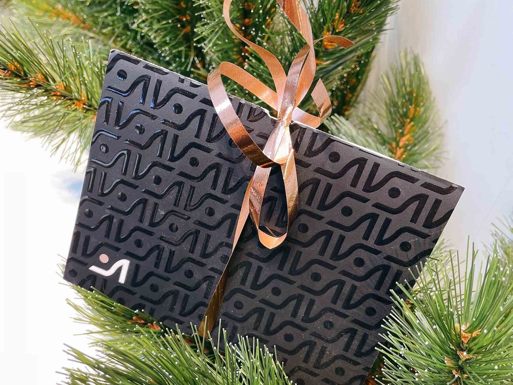 vandaelschoenen's tweet photo. Support now, shop later! Het perfecte kerstcadeau voor jezelf of een ander. En tegelijkertijd een groot cadeau voor ons tijdens de lockdown♥️ 

Check voor meer info onze website: https://t.co/bFas2FQCci
⁠
Let op: Alleen de cadeaukaart is alleen in de winkel te verzilveren!⁠ https://t.co/9YtVuOuxO9
