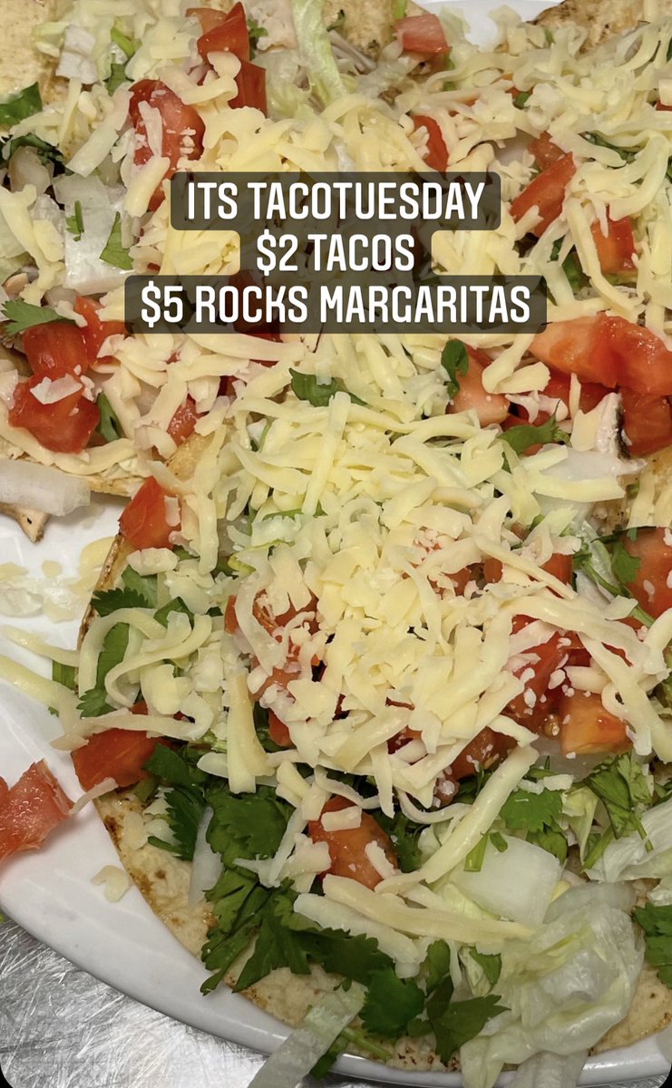 ATTHEOFFICE9's tweet photo. #TacoTuesday #tacos #margaritas https://t.co/Q8NgcwPuyO