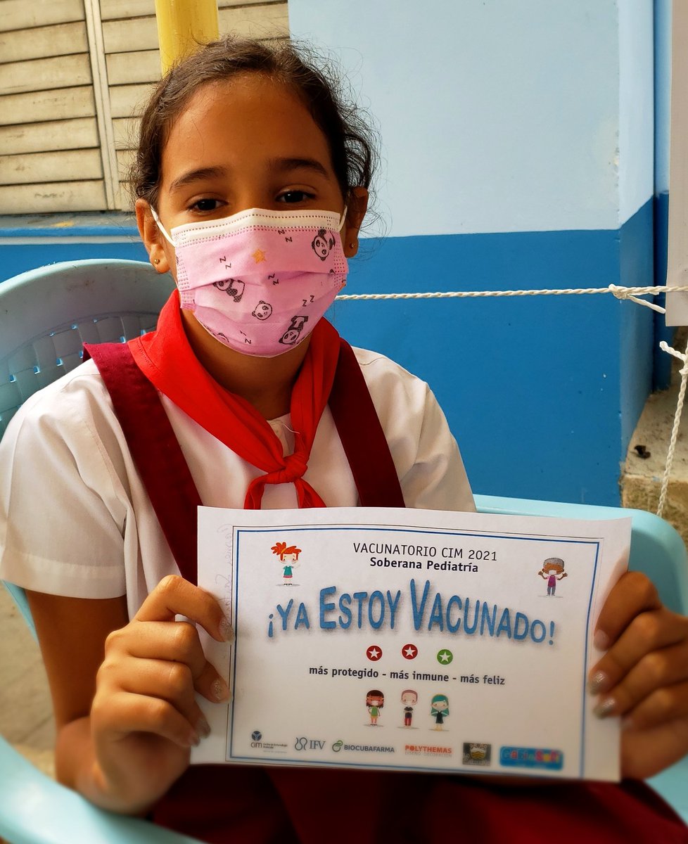 Ahora sí, la familia completamente vacunada. Listos para enfrentar en mejores condiciones lo que venga.

¡Te la vamos a poner difícil, inoportuna Ómicron!

#CubaVive