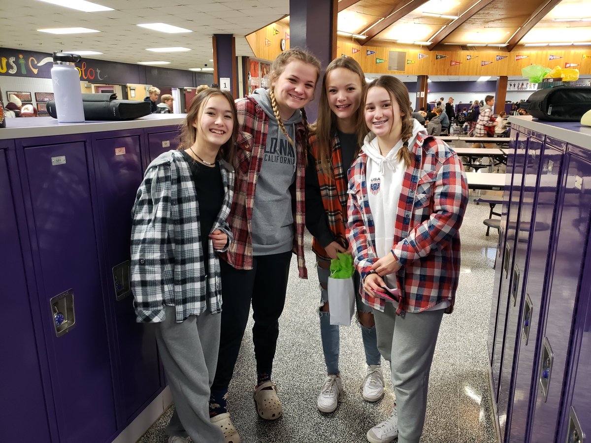 BCMSBison's tweet photo. Cozy flannel day! One of the best gifts is friendship, and we've got it in abundance here at BCMS. Want to save these memories? Gift someone you love a BCMS Yearbook: https://t.co/6pqendRQUk https://t.co/zpm5bERspp