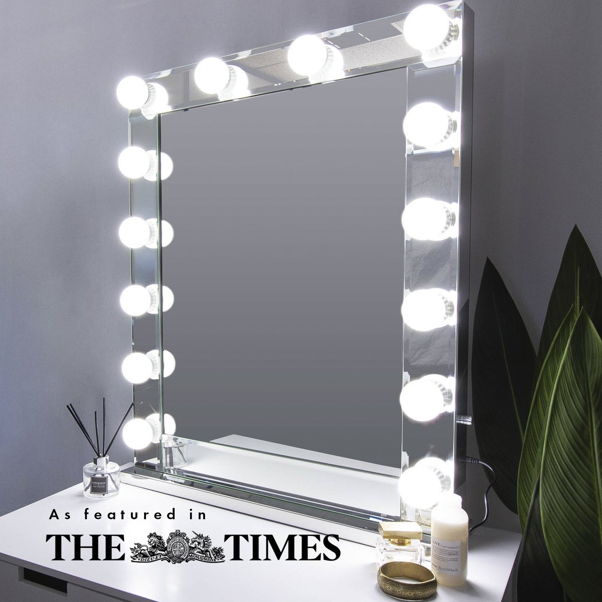 JackStonehouse2's tweet photo. Have we introduced you to the beautiful Rita? 💋

She is a gorgeous piece of beauty technology, ready and waiting to make your getting ready routine a whole lot more enjoyable and easy!

Now at 20% off with the code MIRROR20 👌

⭐ https://t.co/AmvuQHSBYr ⭐

#giftideas https://t.co/hGTdjbd2TP