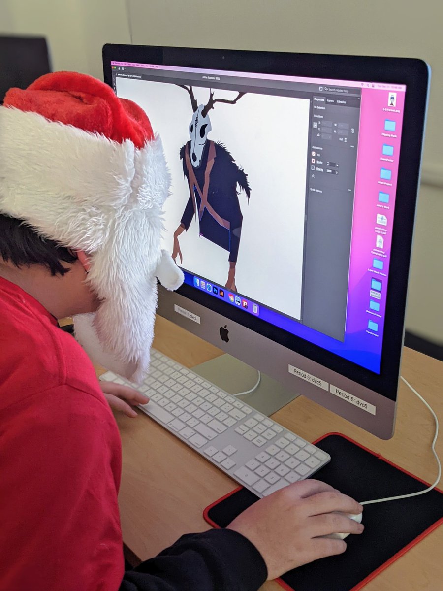 Santa in the Intro to Visual Design class is making awesome progress working on his video game character! 😁 #DurfeeCTE #MerryChristmas <a href="/DurfeeCTEDir/">Cindy Sylvia</a>