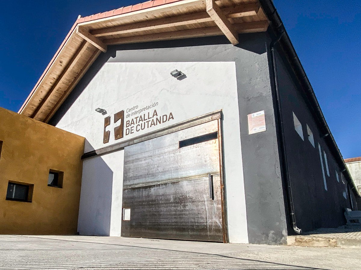 TeruelExiste_'s tweet photo. Hoy por fin se ha inaugurado el Centro de Interpretación de la #BatalladeCutanda, la más relevante de la Reconquista aragonesa (1120)
@GobAragon y @DPTeruel no invitan a Tomás Guitarte, diputado por #Teruel, vecino de Cutanda y uno de los impulsores de esta recuperación histórica https://t.co/Xxg4OqY2oq