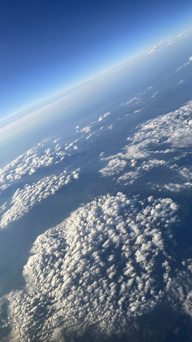 __VRRN's tweet photo. ✈️ ☀️ ✌🏾 https://t.co/0cCUQRm9At