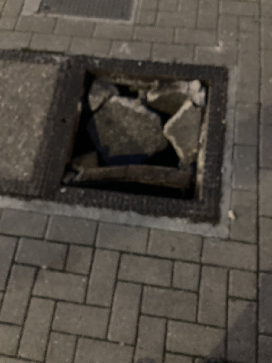 Hey <a href="/NewhamLondon/">Newham London 💙</a> could you take a look at this caved in pavement? Corner of Manor Park Road and Romford Road. Thank you!