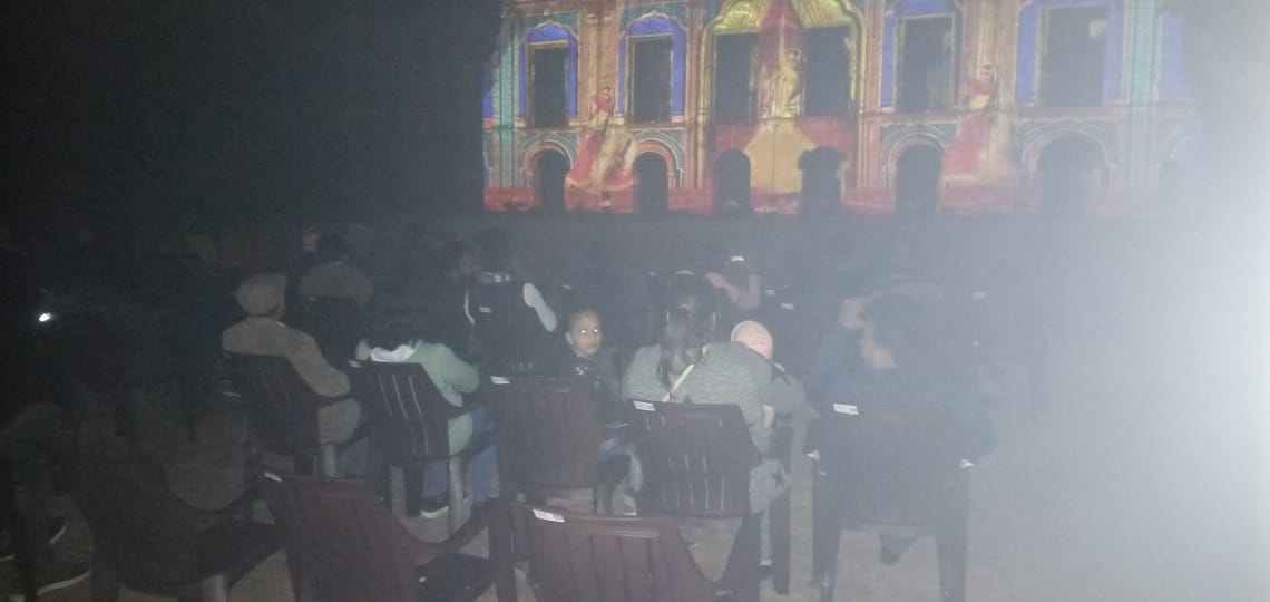 uptourismgov's tweet photo. Starting from today #Lucknow’s Residency has initiated with daily Sound &amp; Light Show. This evening, 57 people became the eminent spectator of the very first display.
You can also come and enjoy this breathtaking presentation!
#AmritMahotsavDroneShow
#AmritMahotsav https://t.co/EtsIoC9mTX