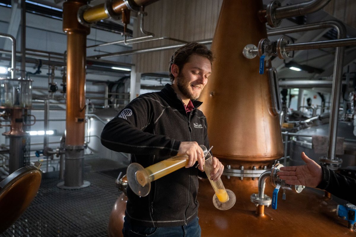 Isle of Raasay Distillery tweet media