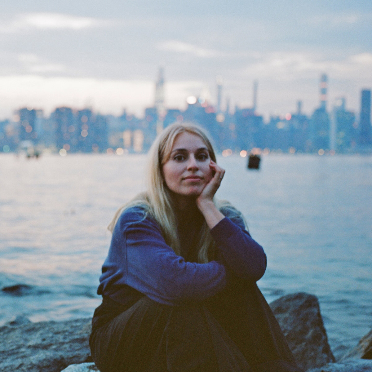 brooklynvegan's tweet photo. MUNYA tells us about her favorite albums of 2021 https://t.co/7l8HfjEr9l https://t.co/AWVCbYWTGh