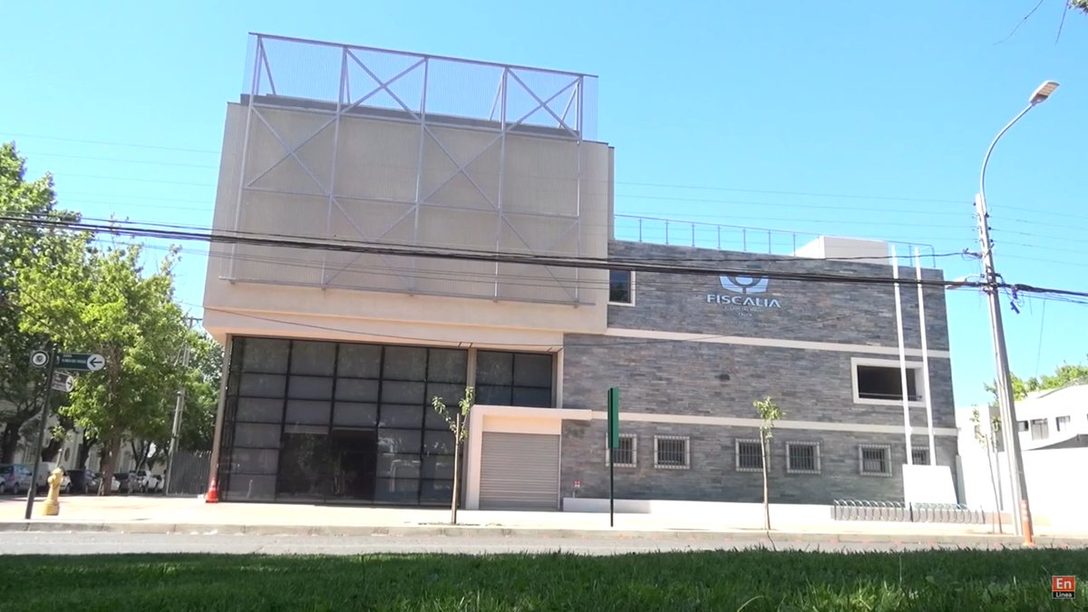 EnLineaMaule's tweet photo. 📺 NOTAS EN LÍNEA | Entró en funcionamiento el nuevo edificio de la fiscalía en la alameda de Talca https://t.co/fH1djoMMFS https://t.co/04DrJGkg9V