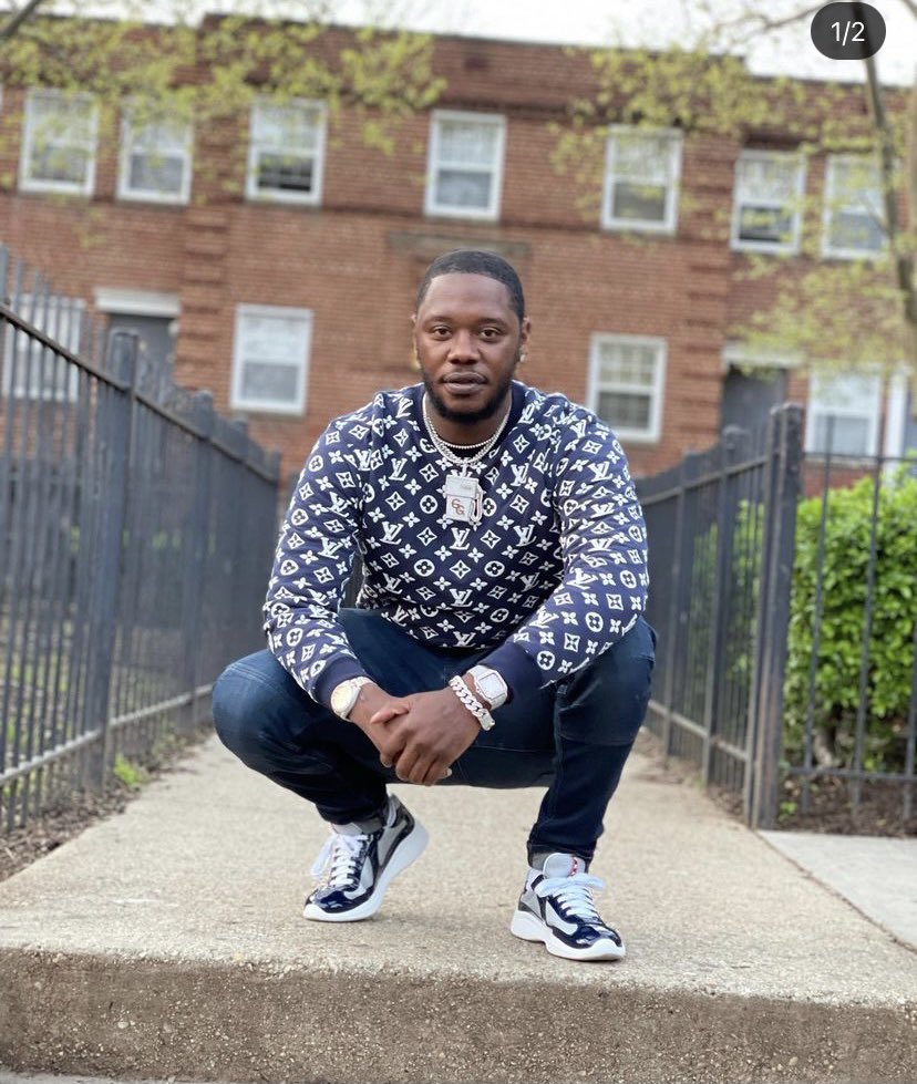 iamTrendsetter's tweet image. Rest In Peace to the 🐐 #LLDAMAYOR